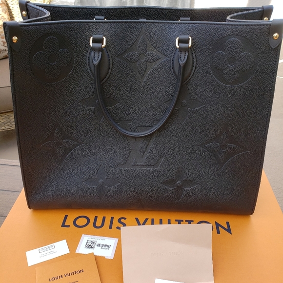 Louis Vuitton Handbags - Louis Vuitton OTG GM Tote
